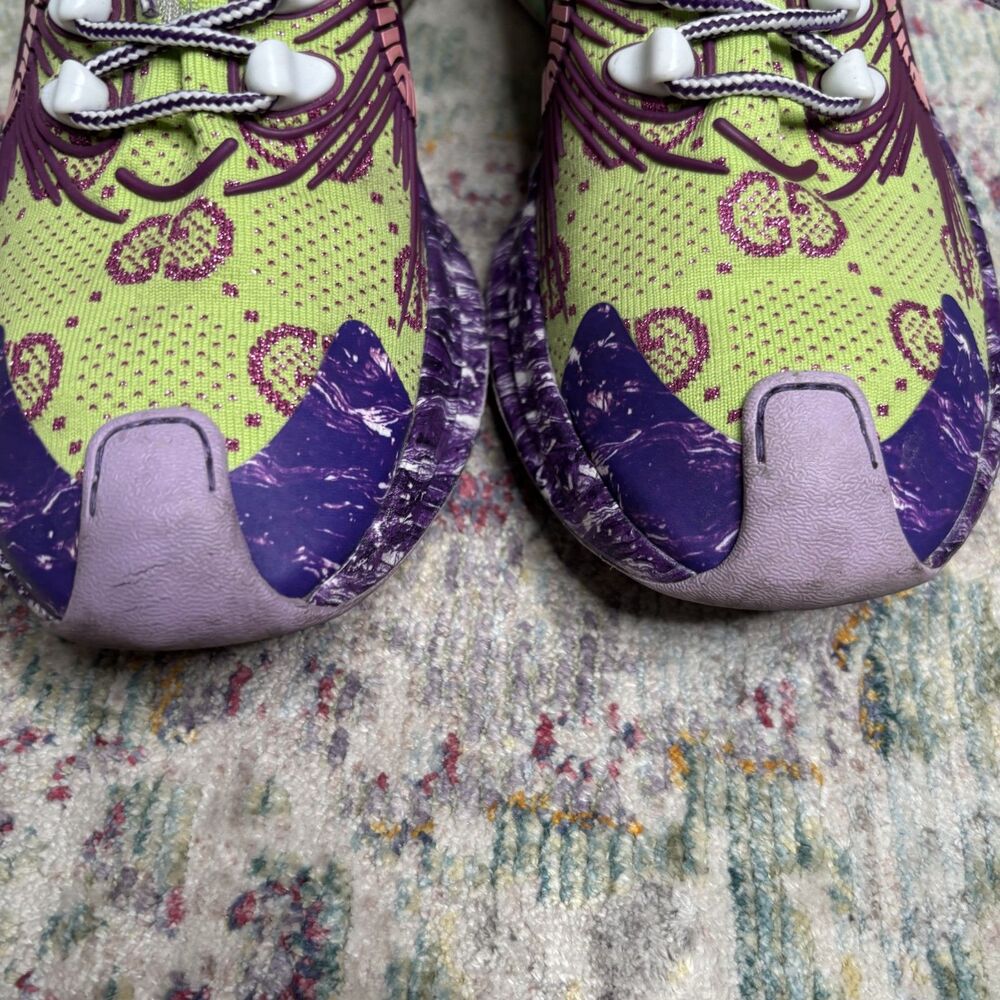 Gucci Run Knit Sneakers - Picture 8 of 11